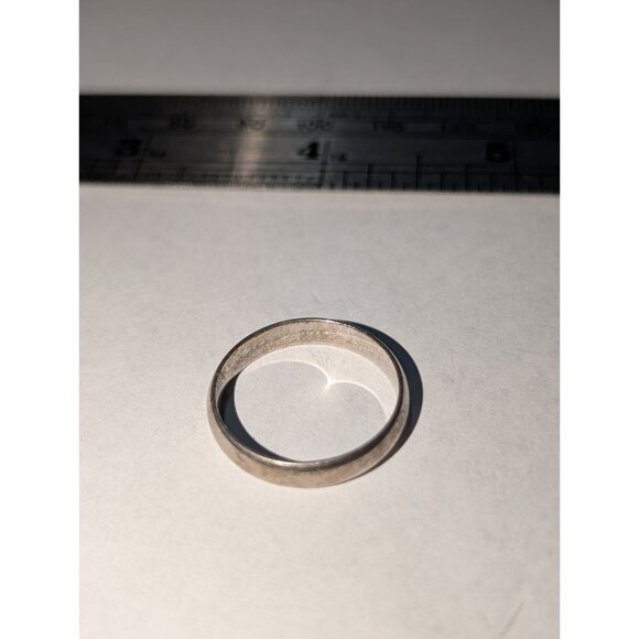 Sterling Silver 925 Ring Size 8 Elegant Minimalist Band Jewelry - Picture 3 of 7